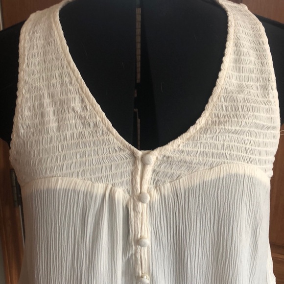 😍 NWT Spring/Summer Flowy Top - Picture 4 of 6